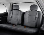 Holden Adventra 2003 года